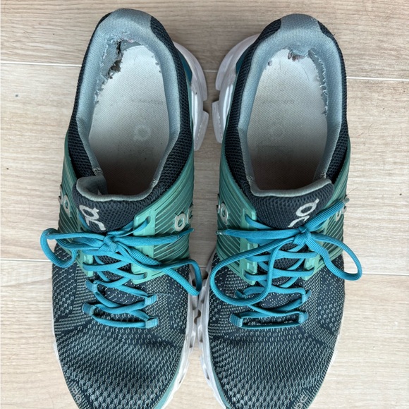 On Running Sneakers in Teal and Gray - Picture 1 of 4